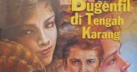 Image of Bugenfil di Tengah Karang